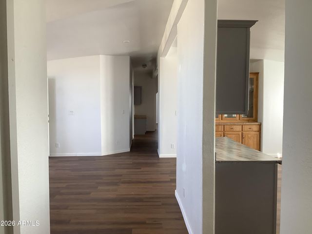 25317 W Talking Wind Trail, Willcox, AZ 85643