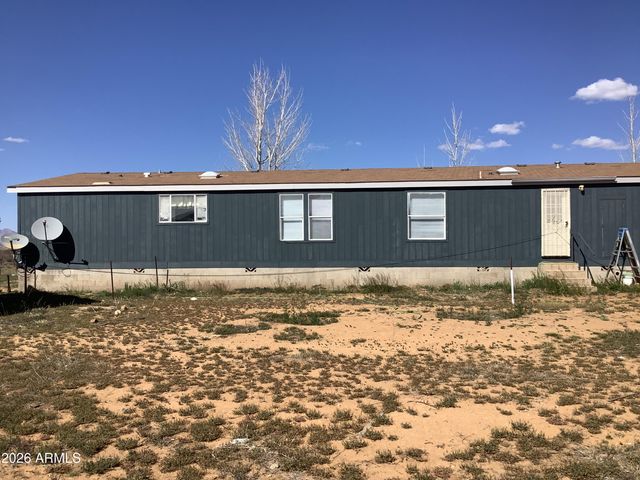 25317 W Talking Wind Trail, Willcox, AZ 85643