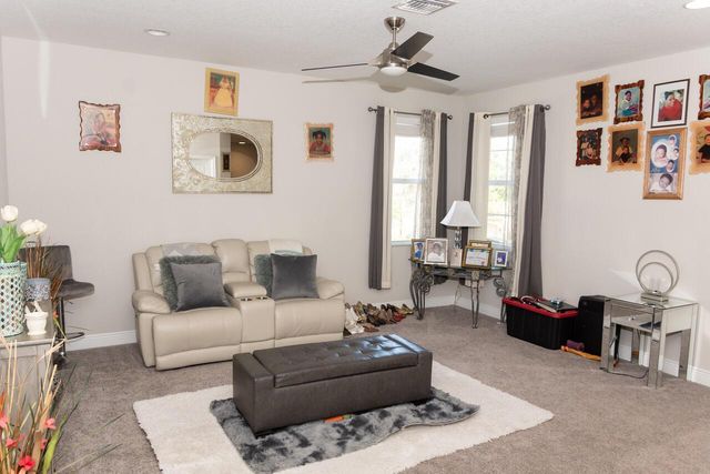 1300 NW Fiorenza Court, Port St Lucie, FL 34986