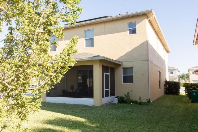 1300 NW Fiorenza Court, Port St Lucie, FL 34986