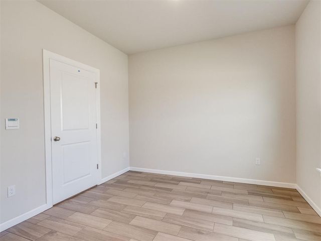1687 Bloomington Court, Newcastle, OK 73065