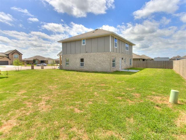 1687 Bloomington Court, Newcastle, OK 73065
