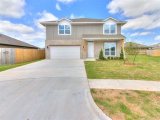 1687 Bloomington Court, Newcastle, OK 73065