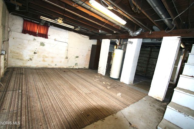 3605 Almeda Drive, Toledo, OH 43612