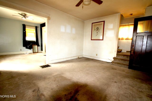 3605 Almeda Drive, Toledo, OH 43612