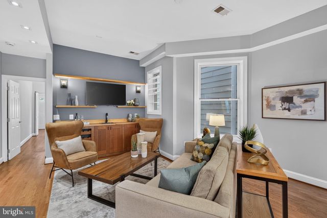 1337 MARYLAND AVE NE, Washington, DC 20002