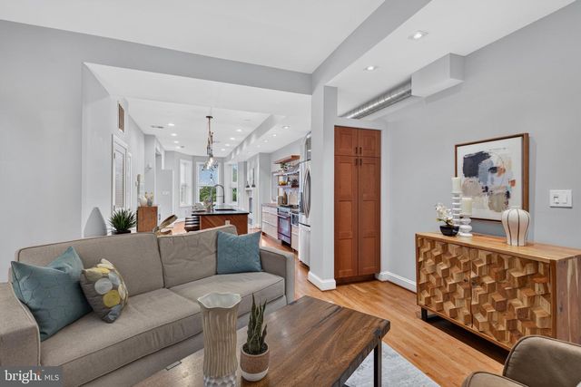 1337 MARYLAND AVE NE, Washington, DC 20002