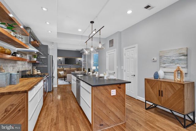 1337 MARYLAND AVE NE, Washington, DC 20002