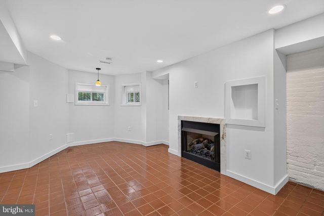 1337 MARYLAND AVE NE, Washington, DC 20002