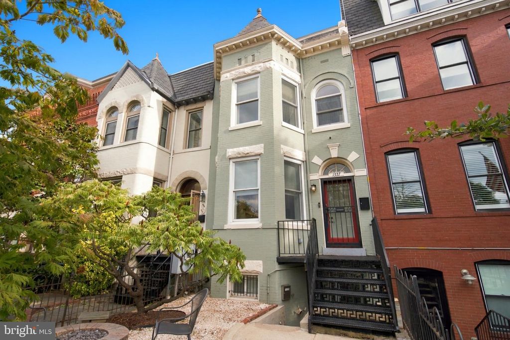 1337 MARYLAND AVE NE, Washington, DC 20002