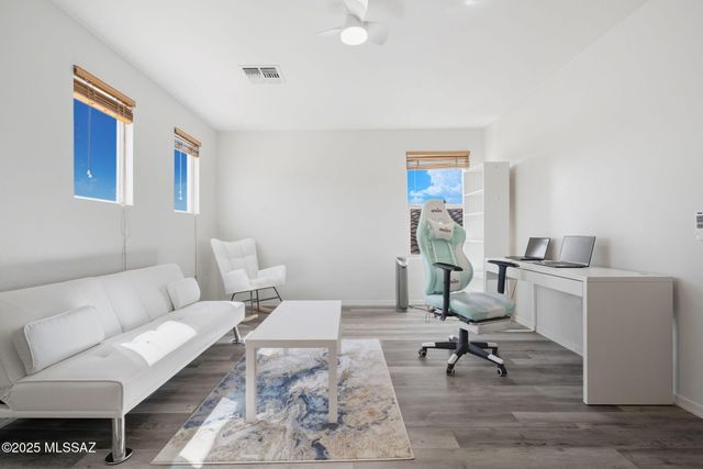 892 W Calle Valenciana, Sahuarita, AZ 85629