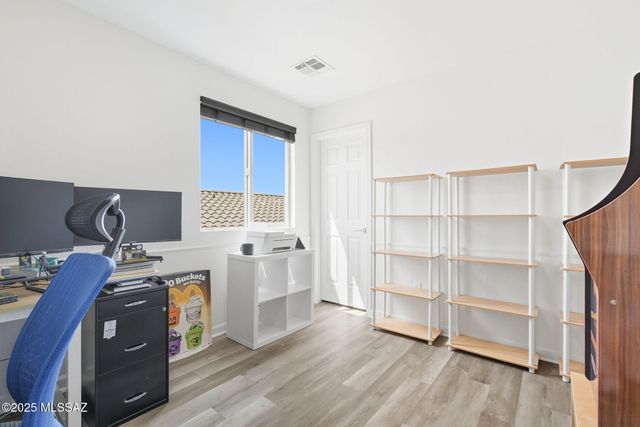 892 W Calle Valenciana, Sahuarita, AZ 85629