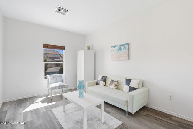 892 W Calle Valenciana, Sahuarita, AZ 85629