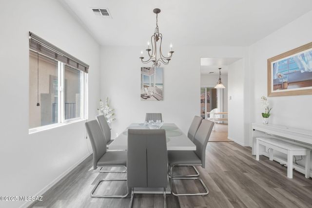 892 W Calle Valenciana, Sahuarita, AZ 85629