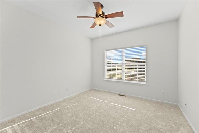 21962 W 116th Terrace, Olathe, KS 66061