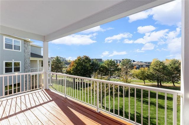 21962 W 116th Terrace, Olathe, KS 66061