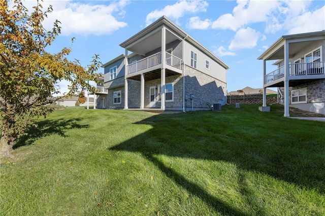 21962 W 116th Terrace, Olathe, KS 66061