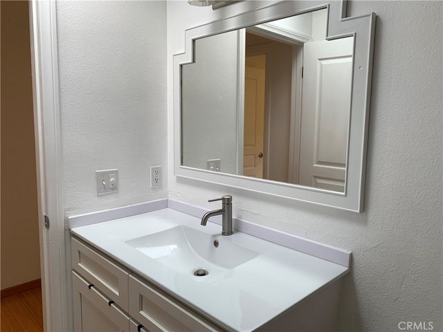 3220 Altura 305, Glendale, CA 91214