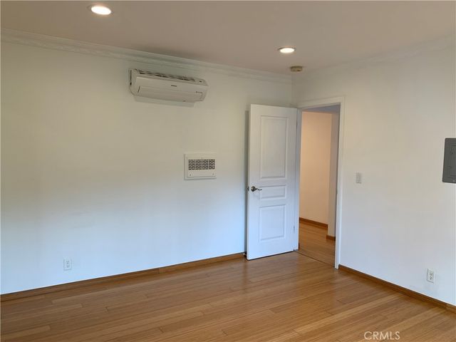 3220 Altura 305, Glendale, CA 91214