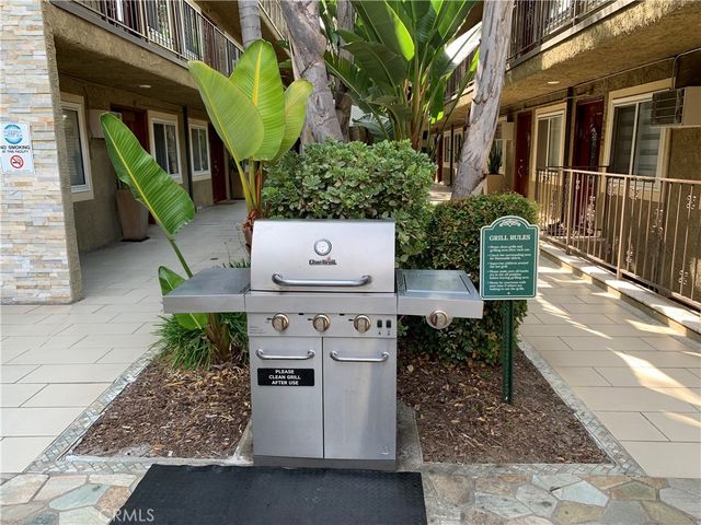 3220 Altura 305, Glendale, CA 91214