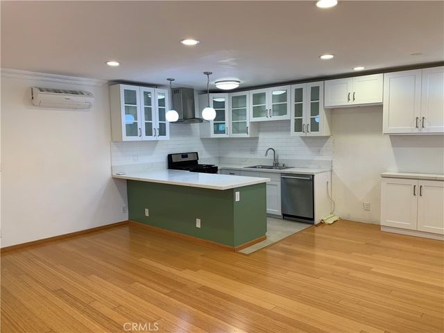 3220 Altura 305, Glendale, CA 91214