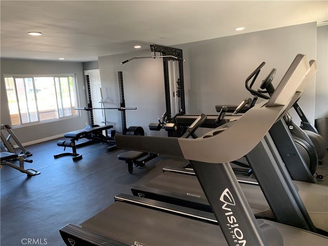3220 Altura 305, Glendale, CA 91214