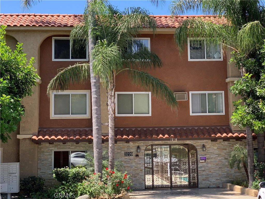 3220 Altura 305, Glendale, CA 91214