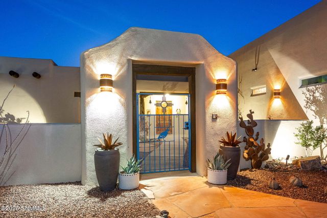 1228 Goldeneye Court, Las Cruces, NM 88007