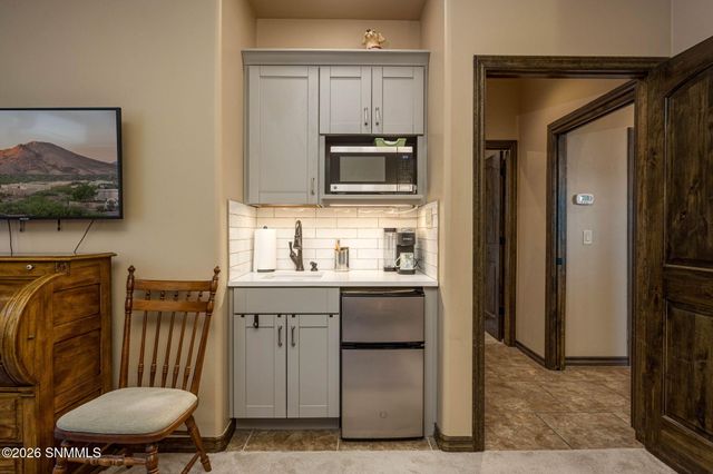 1228 Goldeneye Court, Las Cruces, NM 88007