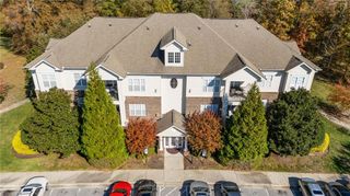 100 Lennox Drive 2C, Jamestown, NC 27282