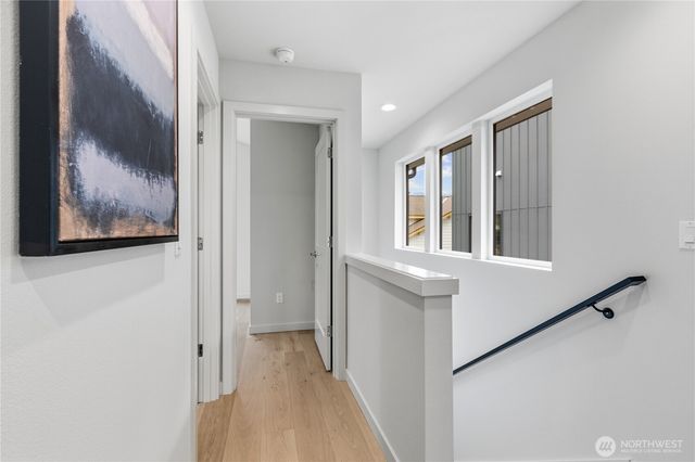 6834 47th Avenue NE, Seattle, WA 98115