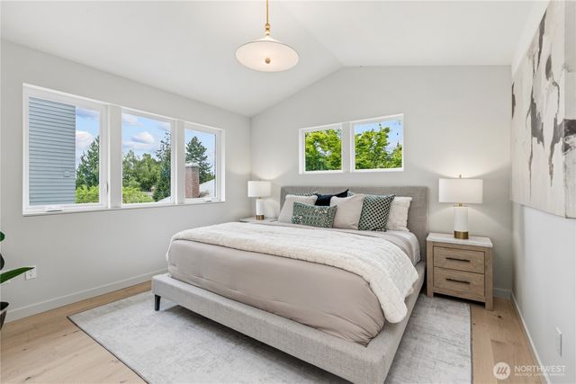 6834 47th Avenue NE, Seattle, WA 98115