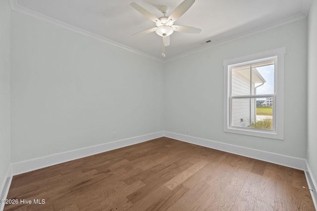 559 Moss Lake Lane, Holly Ridge, NC 28445