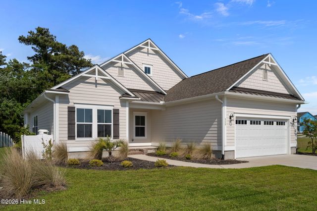 559 Moss Lake Lane, Holly Ridge, NC 28445