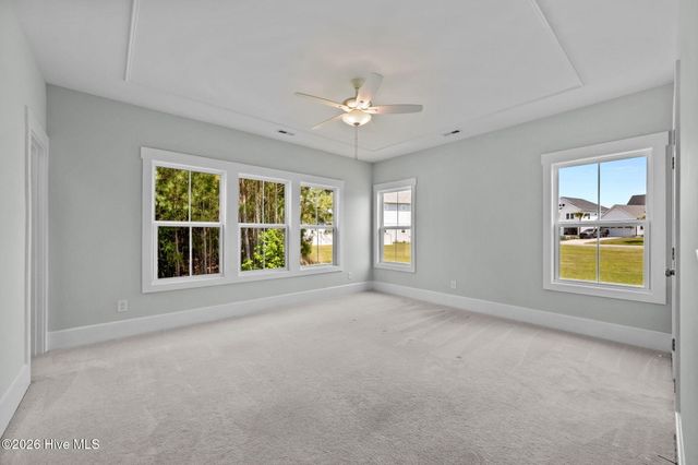 559 Moss Lake Lane, Holly Ridge, NC 28445