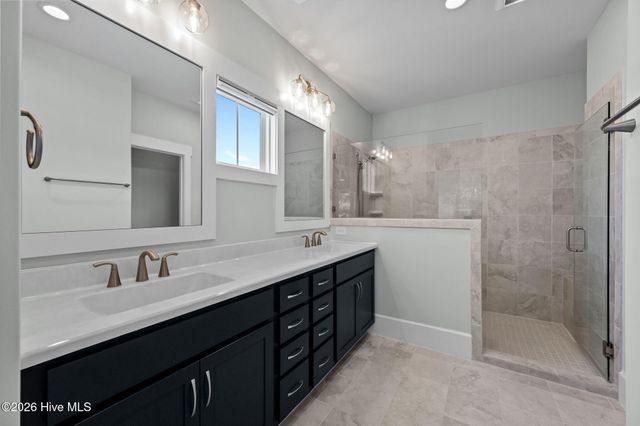 559 Moss Lake Lane, Holly Ridge, NC 28445