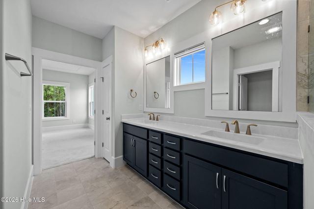 559 Moss Lake Lane, Holly Ridge, NC 28445