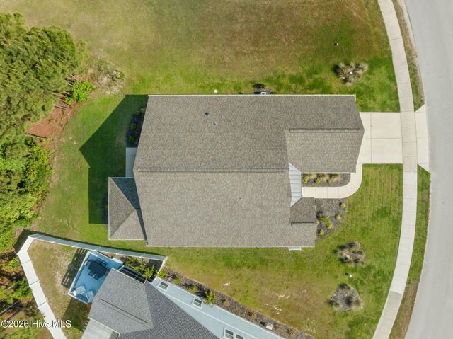559 Moss Lake Lane, Holly Ridge, NC 28445