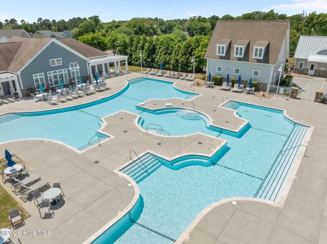 559 Moss Lake Lane, Holly Ridge, NC 28445