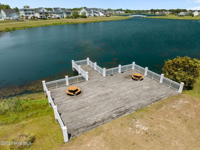 559 Moss Lake Lane, Holly Ridge, NC 28445