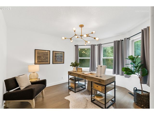 12119 Se HENDERSON Dr, Portland, OR 97266