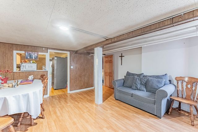 2535 Oak Park Avenue, Berwyn, IL 60402