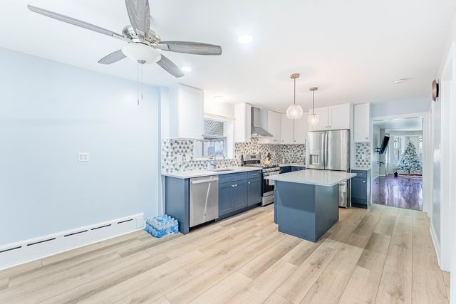 2535 Oak Park Avenue, Berwyn, IL 60402