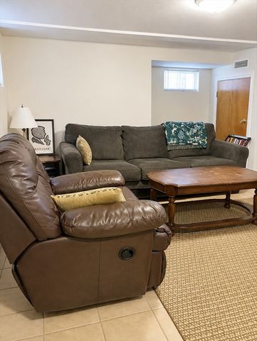 91 5th 1, Cambridge, MA 02141