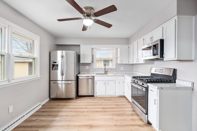3129 Lois Place, Highland, IN 46322