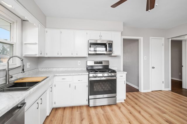 3129 Lois Place, Highland, IN 46322