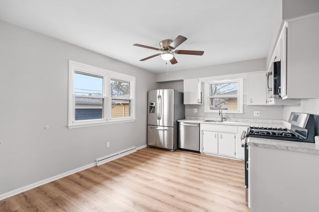 3129 Lois Place, Highland, IN 46322