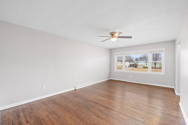 3129 Lois Place, Highland, IN 46322