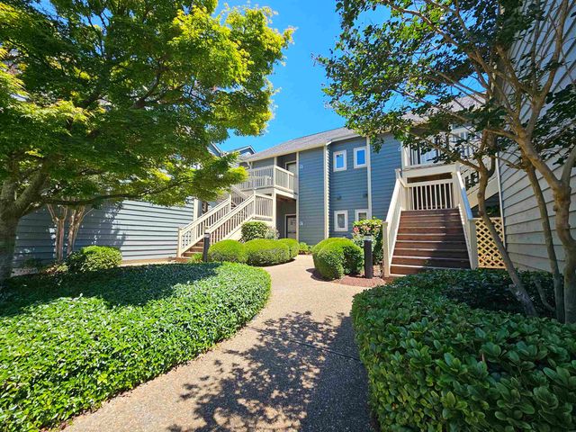 808 Castleford Cir Apt 3D, Myrtle Beach, SC 29572