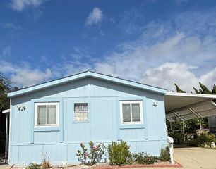 109 Saint James Court 109, Newbury Park, CA 91320